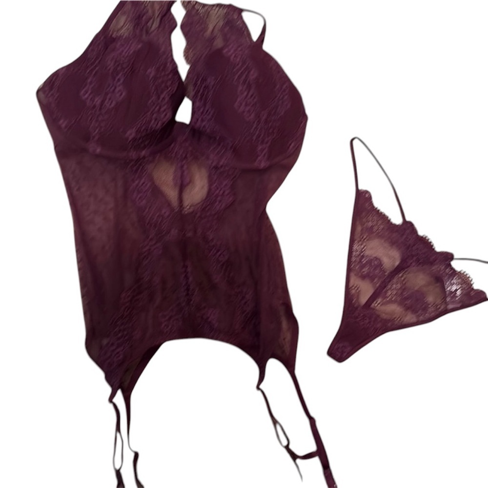 Elegant Lace Lingerie Set in Deep Purple NWOT Large